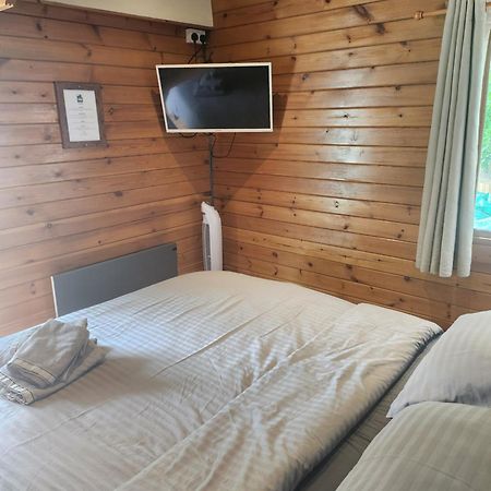 Southernwood - Garden Lodge 6 Дидкот Экстерьер фото